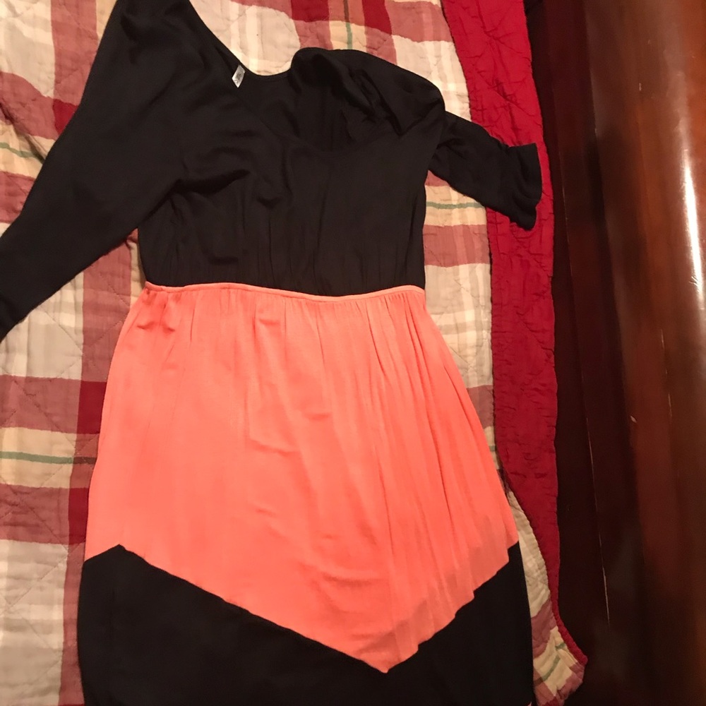 Women’s maxi dresses